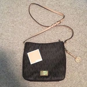 Michael Kors crossbody